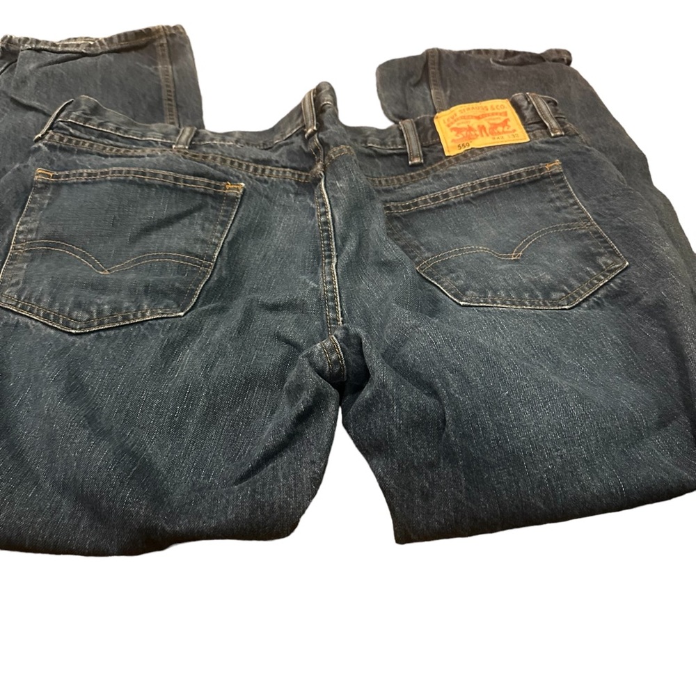 Men’s Bog & Tall Levi’s 559 relaxed fit Jeans Size 42 X 32 - Picture 4 of 9